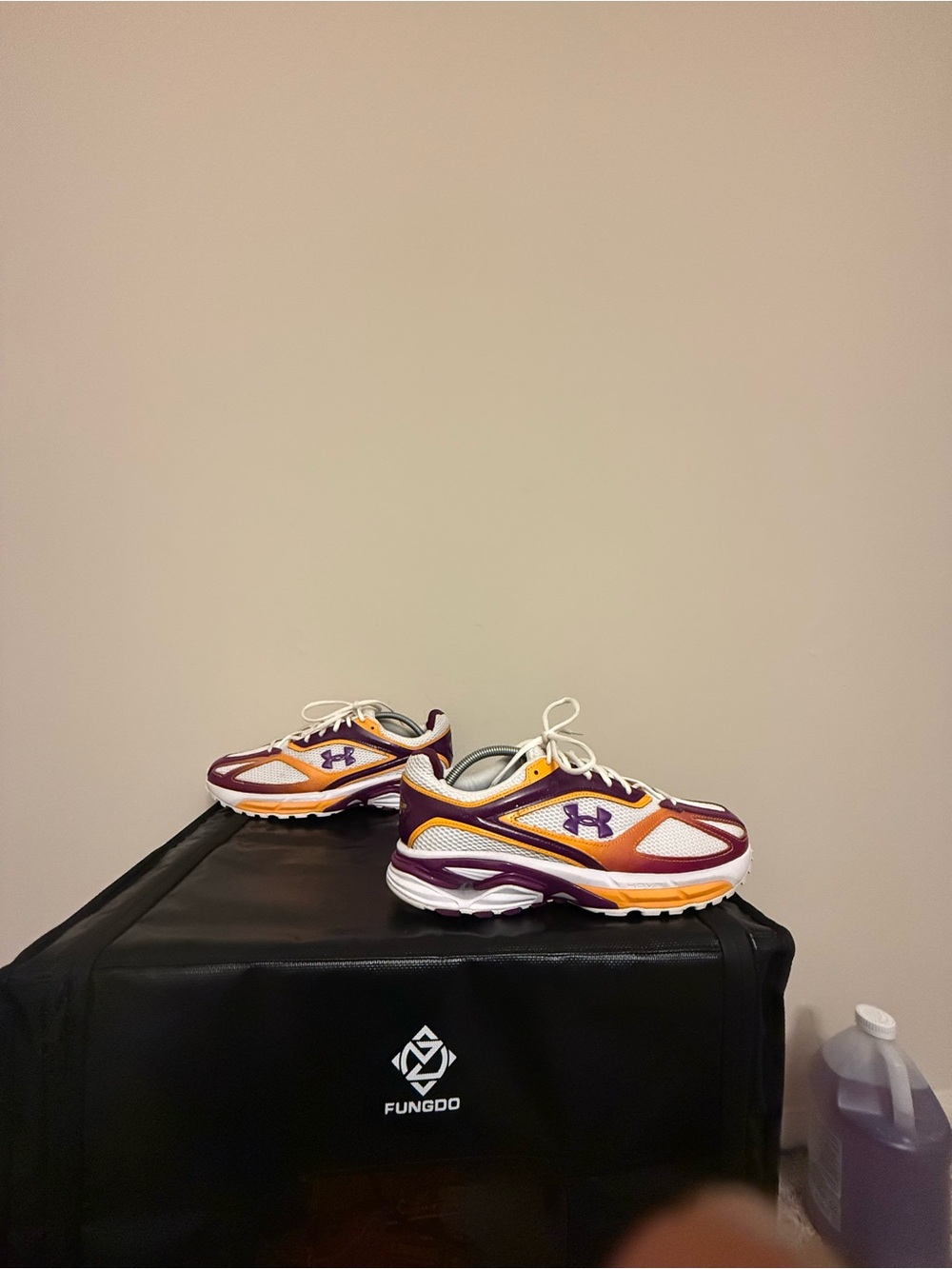 Under Armour HOVR Apparition Plum Pack Size Men's 11 / Women's 12.5